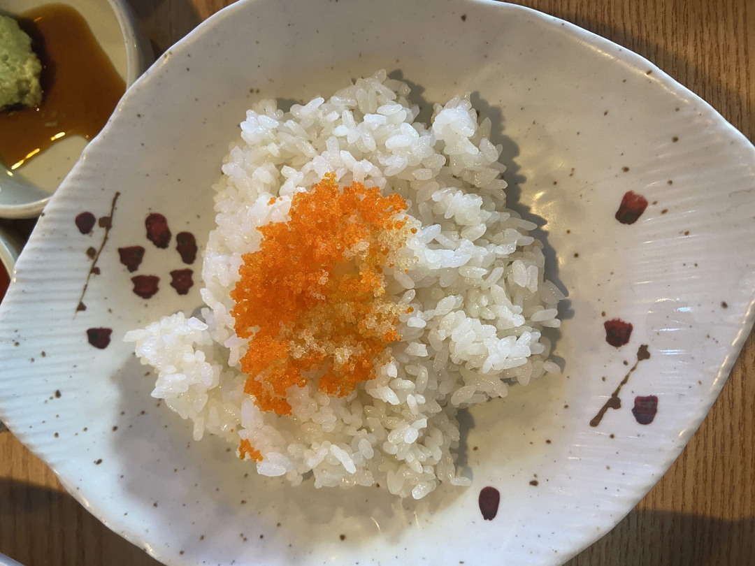 바다회사랑 날치알밥