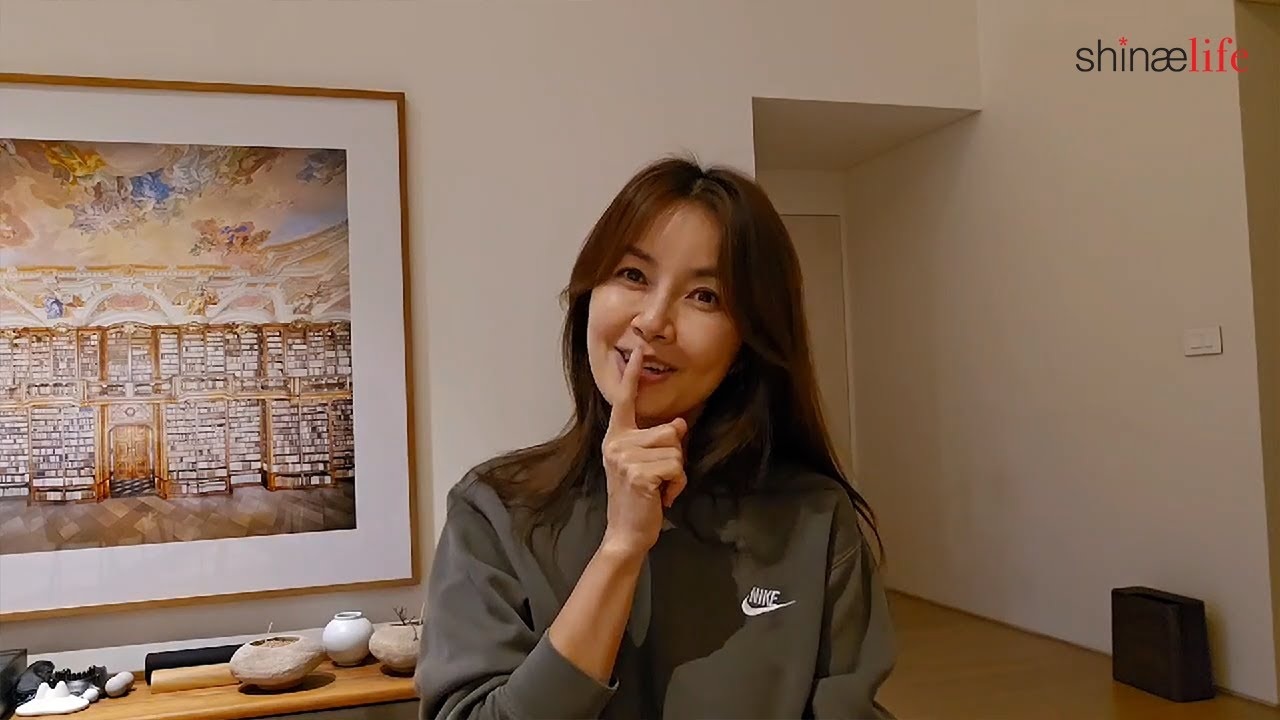 신애라 – 여행 필수 아이템 추천